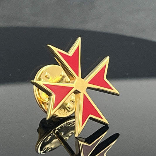 Épingle de Revers Croix des Templiers : Émail Rouge et Plaqué Or (Rite Écossais)
