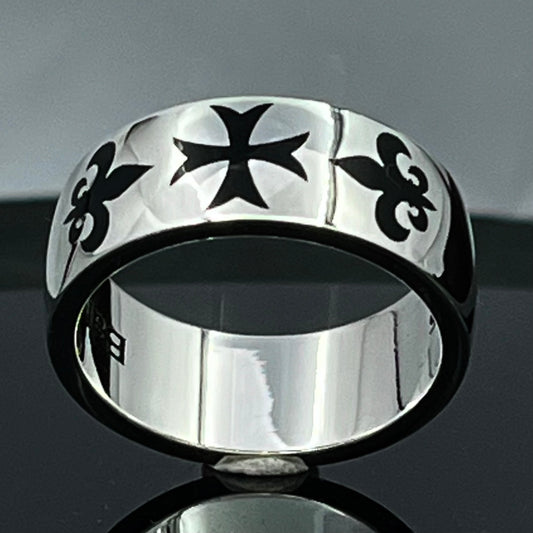 Anillo Cruz Templaria: Cruz cercelada de plata de ley, Flor de Lis