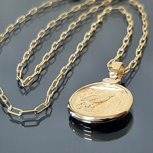 Colgante Búho Griego: Réplica Tetradracma de Atenea - Plata de Ley Bañada en Oro