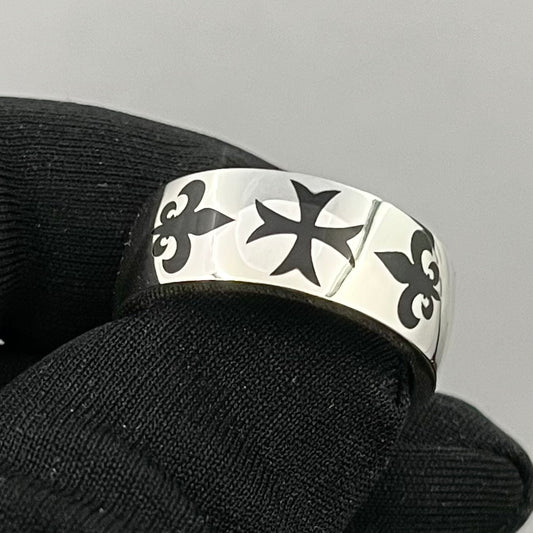 Anillo Cruz Templaria: Cruz cercelada de plata de ley, Flor de Lis