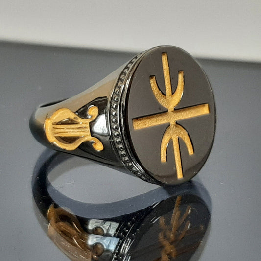 Delphic Epsilon Signet Ring: K18 Gold-Plated Sterling Silver — 2