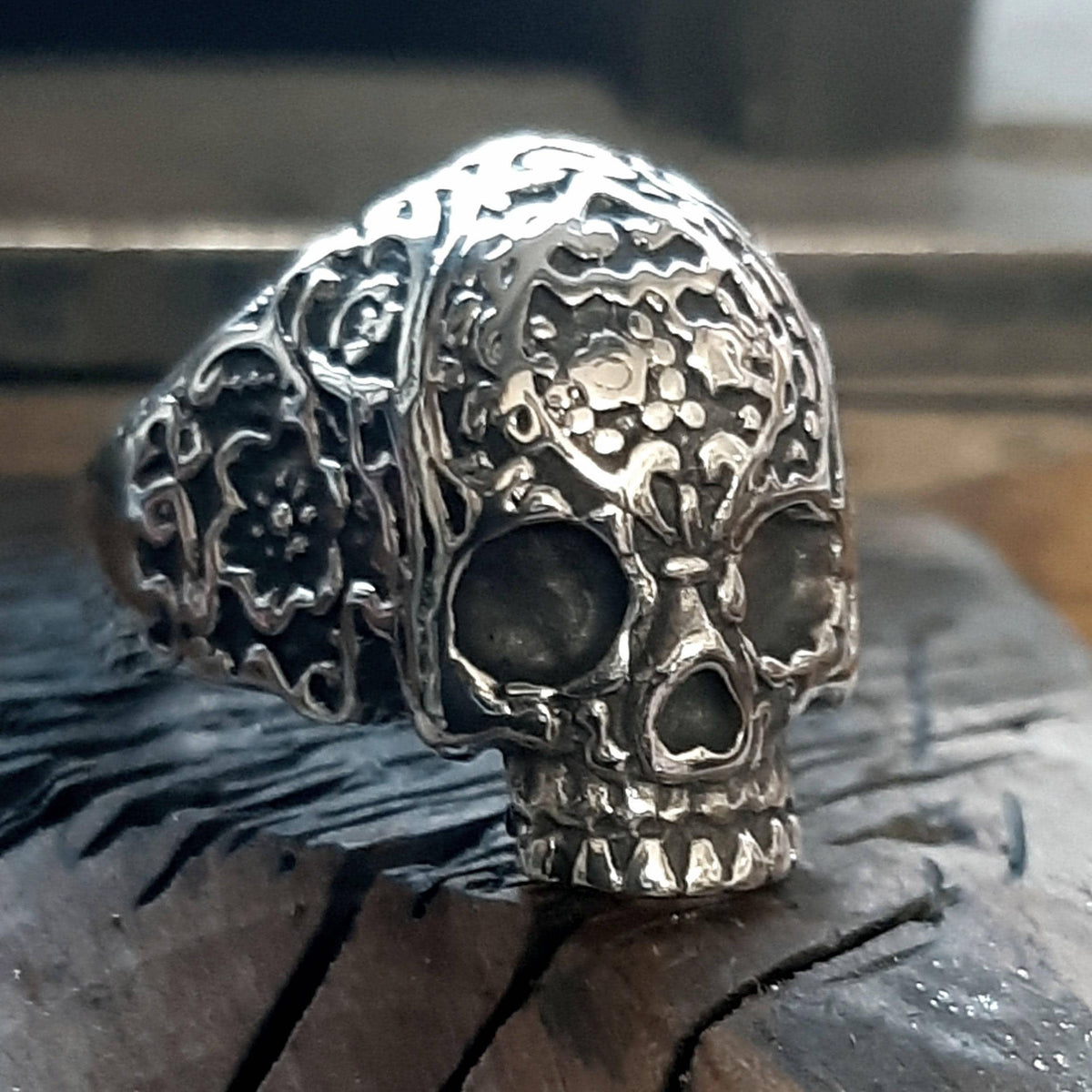 Sugar Skull Chevalier Ring - Sterling Silver Floral Design