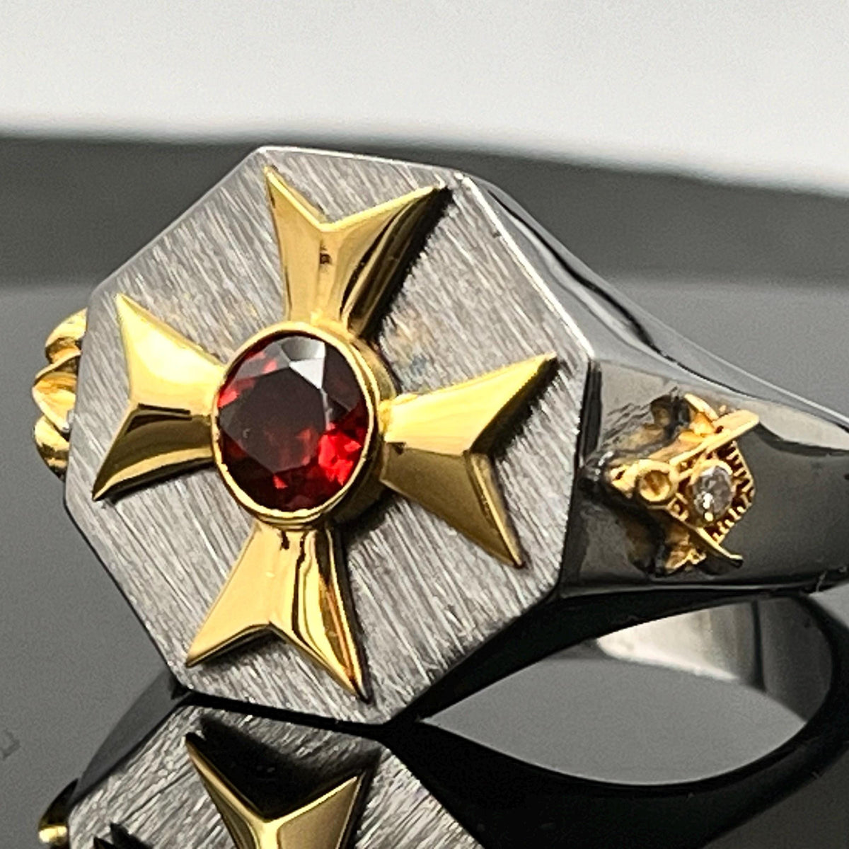 Masonic Sterling Silver Signet Ring: Freemason's Gold Cross, Garnet & Diamond — 2